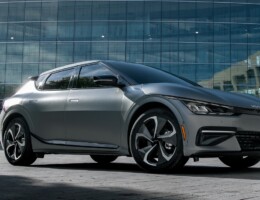 Kiin električni EV6 poziva na množičen preklop na elektriko