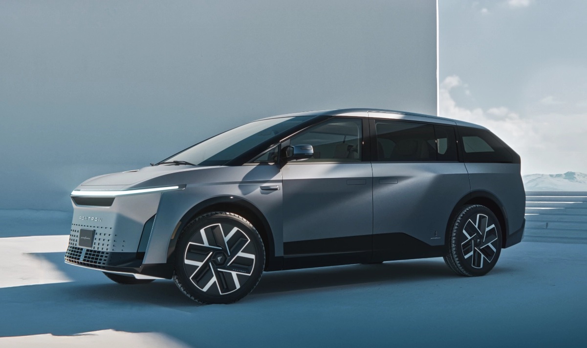 Foxconn in Pininfarina predstavila MODEL D – nov električni LMUV za sodoben življenjski slog