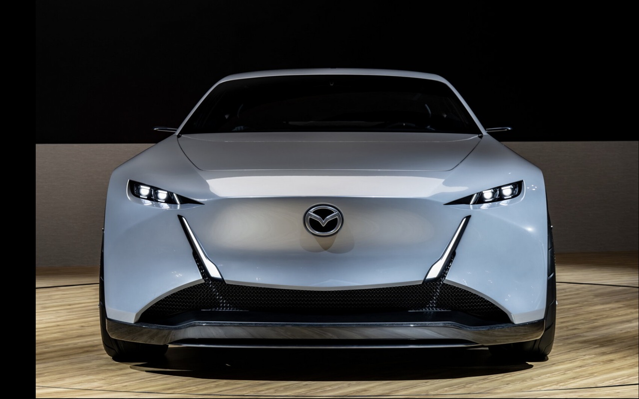 Mazda razkriva vizijo prihodnosti v obliki dveh zanimivih konceptov