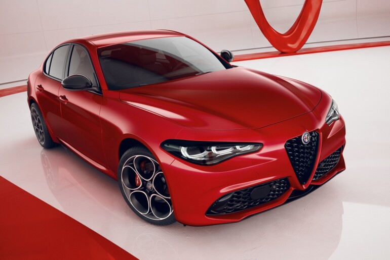 Alfa Romeo predstavlja paket Performance za modela Giulia in Stelvio