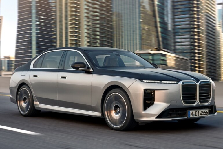 BMW v novi seriji 7: luksuzna limuzina z 700 km dosega in napredno tehnologijo