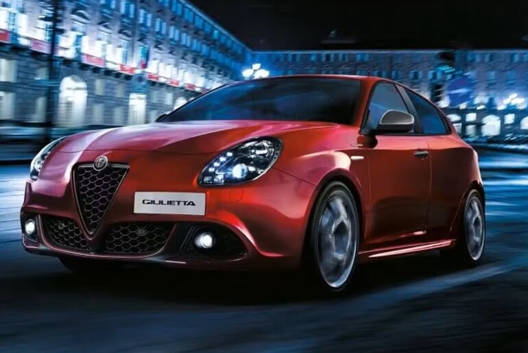 Alfa Romeo pripravlja naslednico Giuliette: vrača se kompaktna kombilimuzina