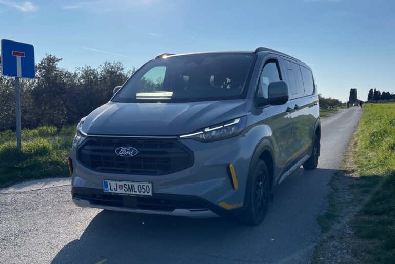 Ford Transit Custom Trail – robusten sopotnik za vsakdan in poti izven ustaljenih smeri