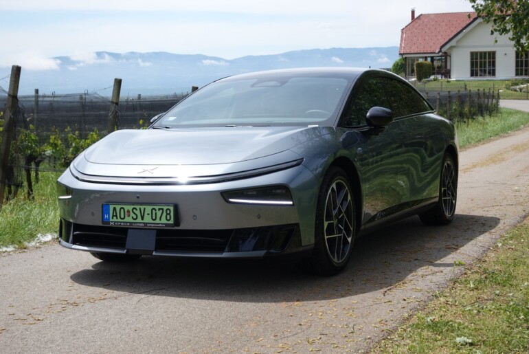 XPENG P7+: električni fastback z umetno inteligenco in 12-minutnim hitrim polnjenjem prihaja v Slovenijo