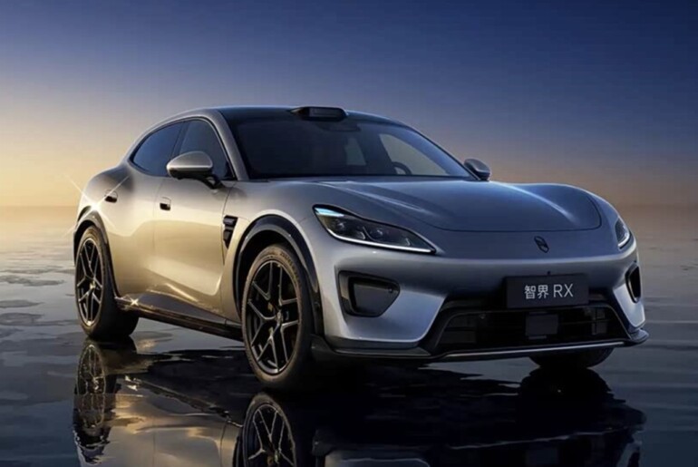 Luxeed RX novi električni SUV iz Kitajske: z obliko, ki se zgleduje na Ferrarijev Purosangue