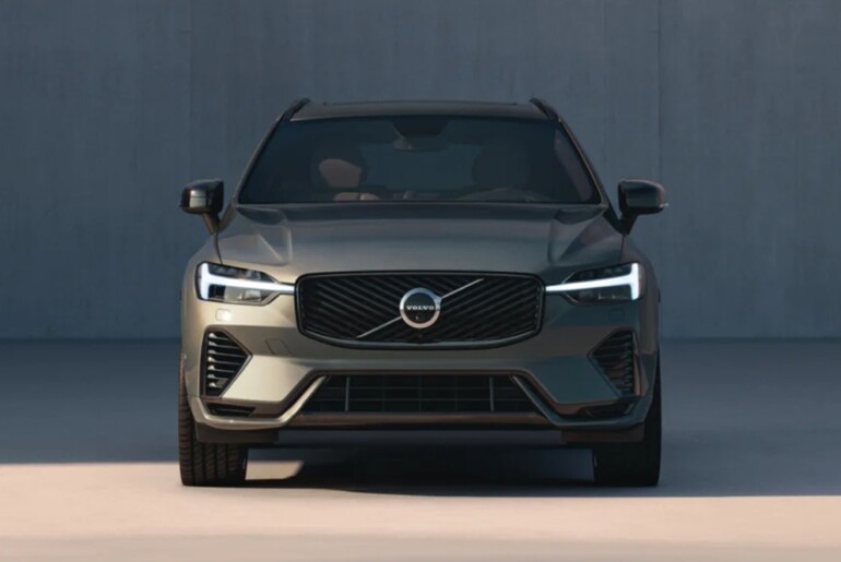 Volvo XC60 T8 bo dobil več kot dvakrat večji električni doseg in izzval Mercedes GLC