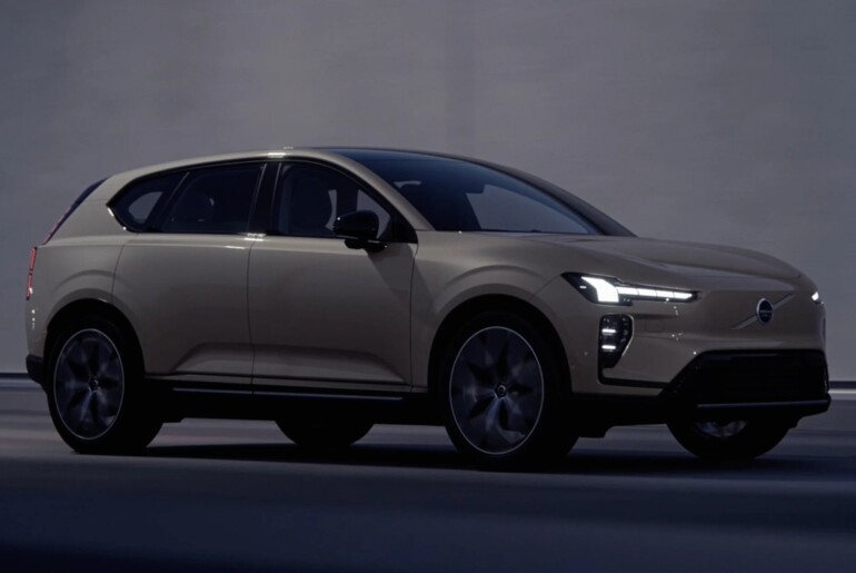 Volvo opustil napoved rasti, rešitev vidi v modelu EX60