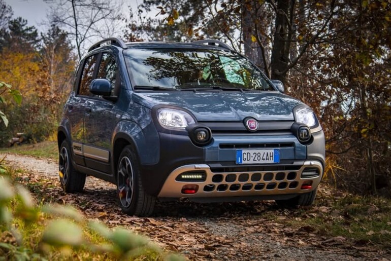 Kraje avtomobilov v Italiji spet naraščajo: več kot 75.000 vozil izginilo brez sledu
